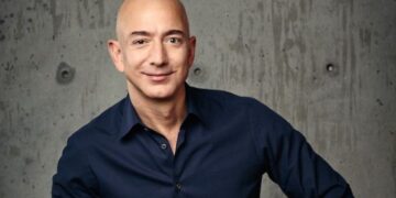 The net worth of jeff bezos