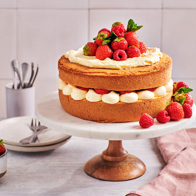 Victoria Sponge Loaf Cake3