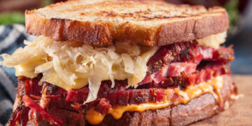 Reuben Classical Sandwich