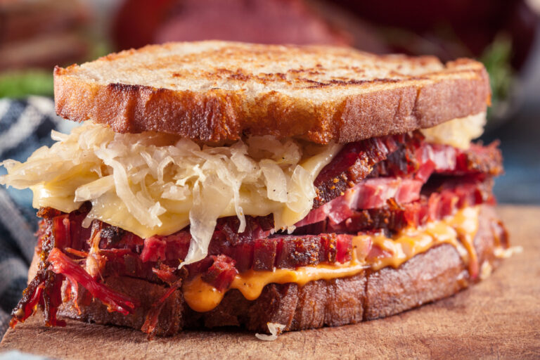 Reuben Classical Sandwich