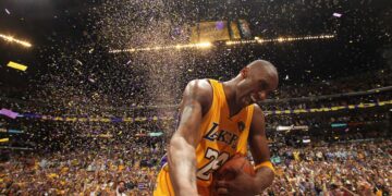net worth of kobe bryant